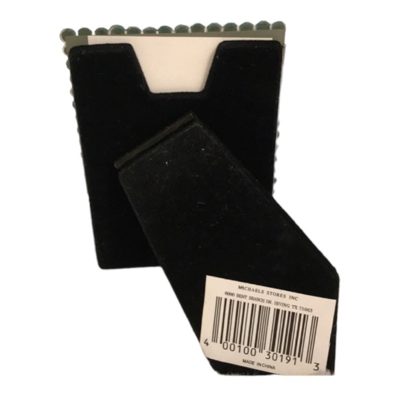 Snap Shots Clear Glass Blue Bedazzled Picture Frame Holds 2” x 3” Photo NWT - Picture 2 of 6